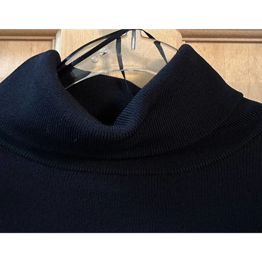 V281, NWOT, White Birch Women’s Black Turtleneck Sweater Size Medium w/Peephole - Picture 8 of 11